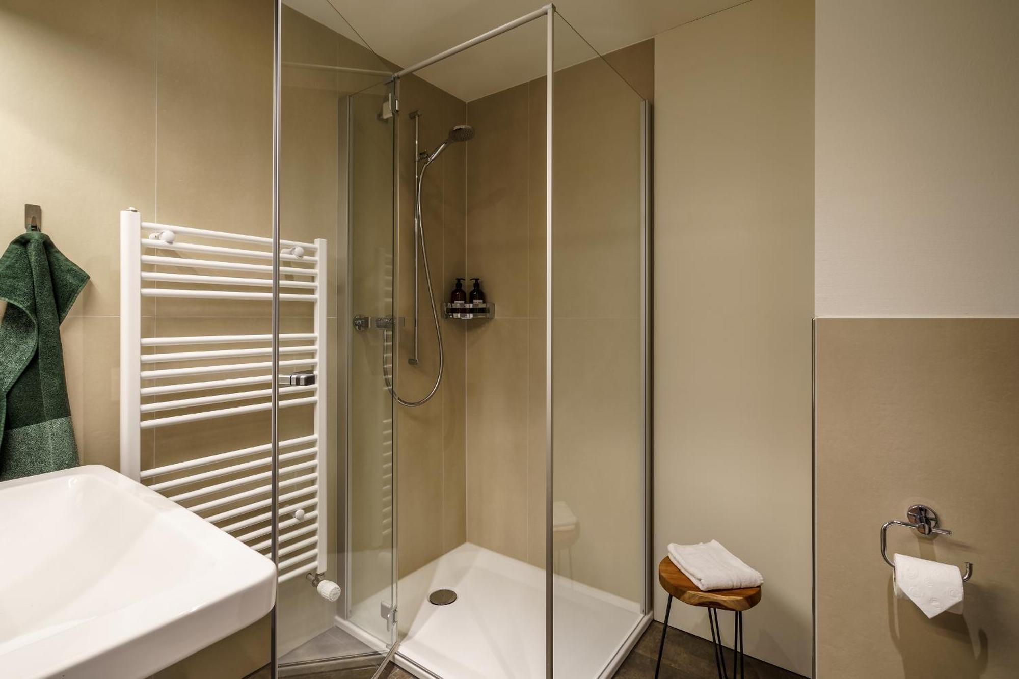 Heart Of Interlaken Apartments Экстерьер фото